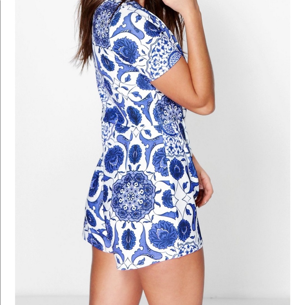 Front Romper - Picture 2 of 3